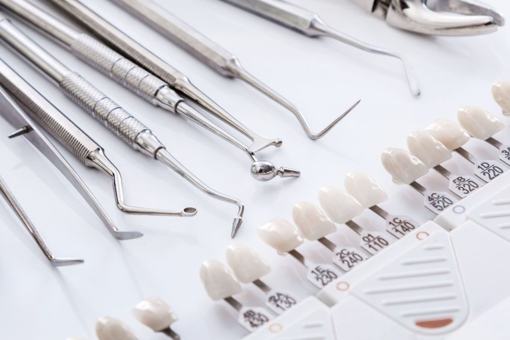 Faccette dentali: cosa sono, come si applicano e quanto durano 1 cosa sono le faccette dentali
